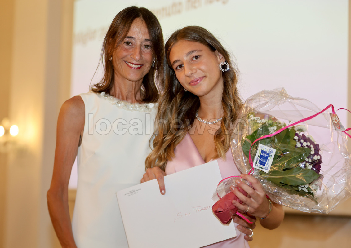 26.06.25   consegna diplomi ataf   splendide royal 77