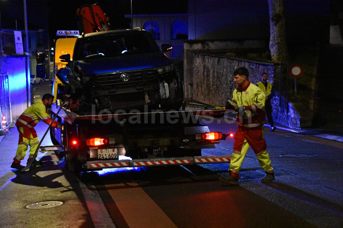 13042026 dsc 0100lut sepia ins